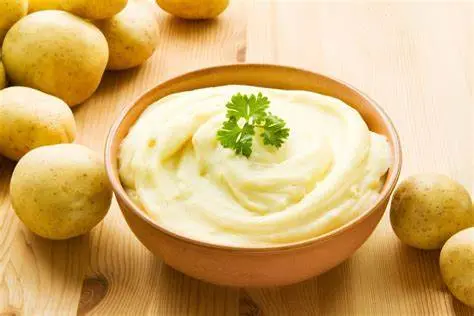 PUREE DE POMME DE TERRE