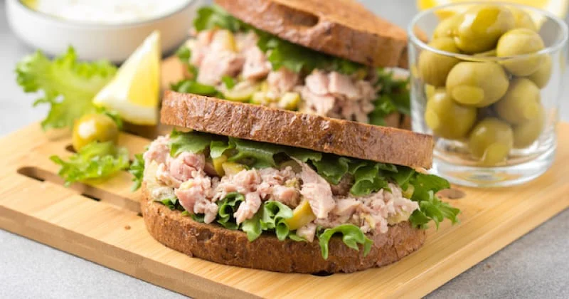 SANDWICHE  THON