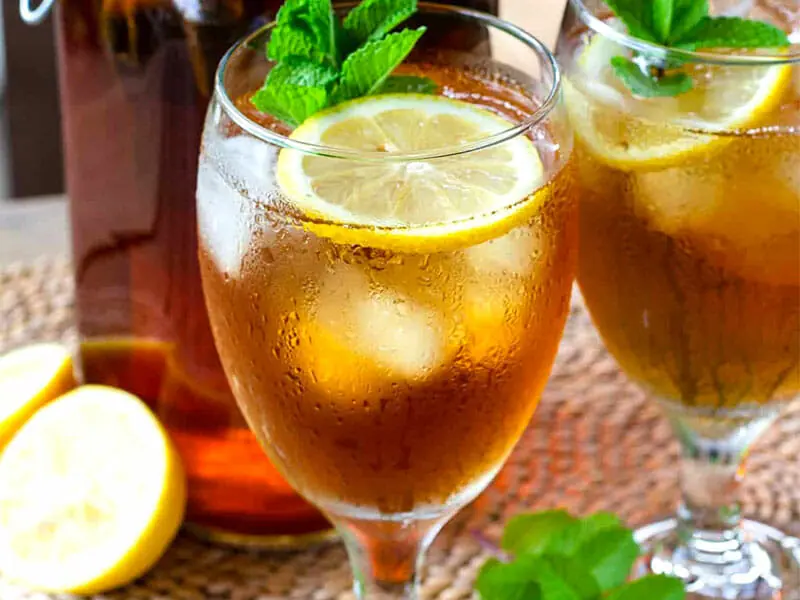 THE ICE TEA(sirop de the-jus de citron-eau mineral)